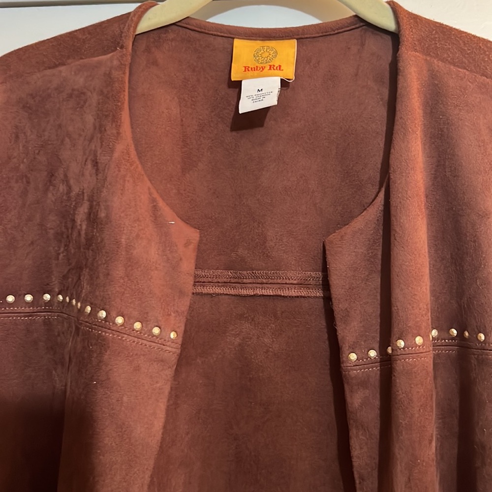 vest - Picture 2 of 7